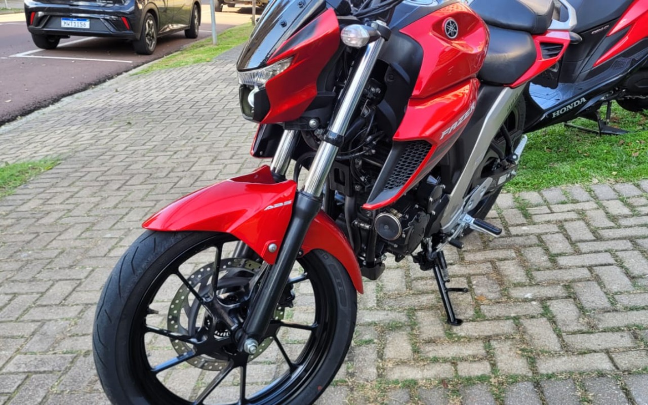 imagem-https://www.socarrao.com.br/sc-vehicle-images-prod/3344773/1787249533478-OC5qcGVn.jpeg