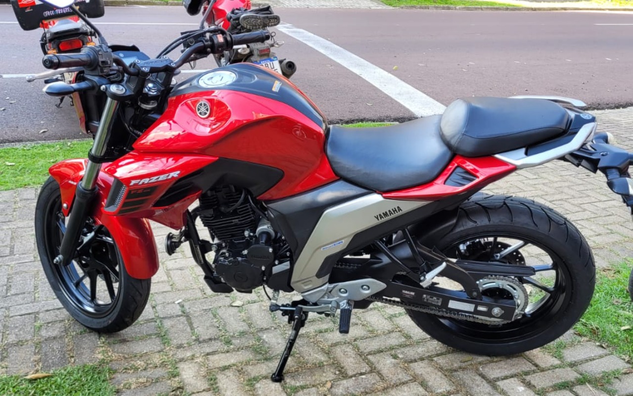imagem-https://www.socarrao.com.br/sc-vehicle-images-prod/3344773/1787249533684-MTAuanBlZw.jpeg