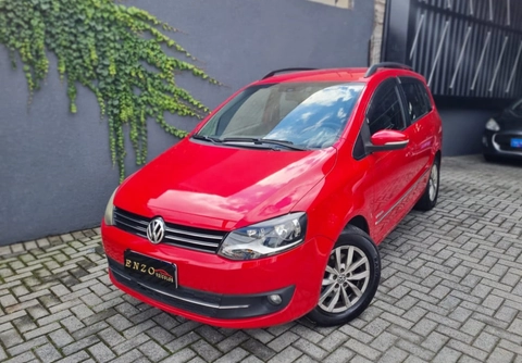 Volkswagen SpaceFox 2014 Vermelho — foto 1 de 3