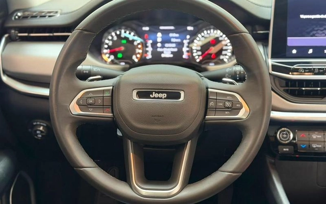 imagem-https://www.socarrao.com.br/sc-vehicle-images-prod/3345149/1788436005522-8372241_14_B_87a3b9e555.jpeg