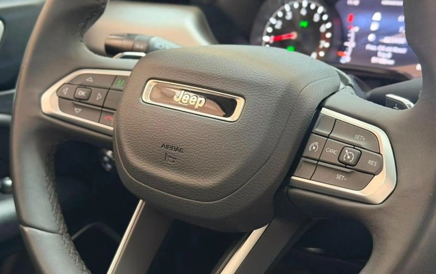 imagem-https://www.socarrao.com.br/sc-vehicle-images-prod/3345149/1788436005524-8372241_19_B_1d0cd8b517.jpeg