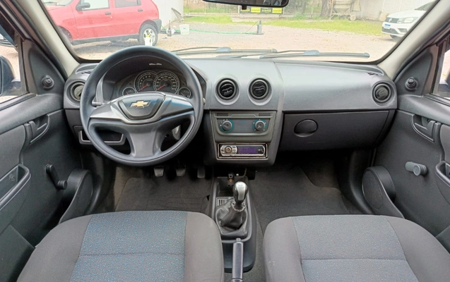 imagem-https://www.socarrao.com.br/sc-vehicle-images-prod/3345324/1787250771929-ZGZlYTE5MWEtN2RkMy00YjBiLTk1MzktYzZlZTg0YmQxOGEzLmpwZw.jpg