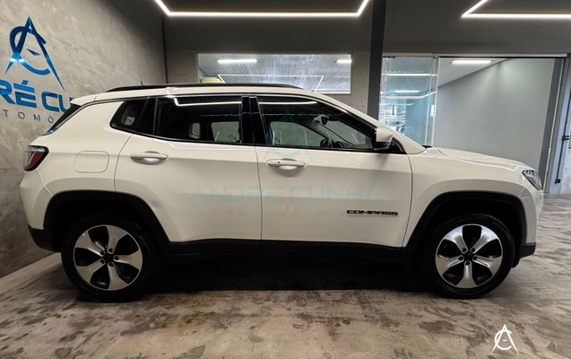 imagem-https://www.socarrao.com.br/sc-vehicle-images-prod/3345332/1789734515247-5e113a2a2b744001974890edee7d3276_1787250802470.jpg