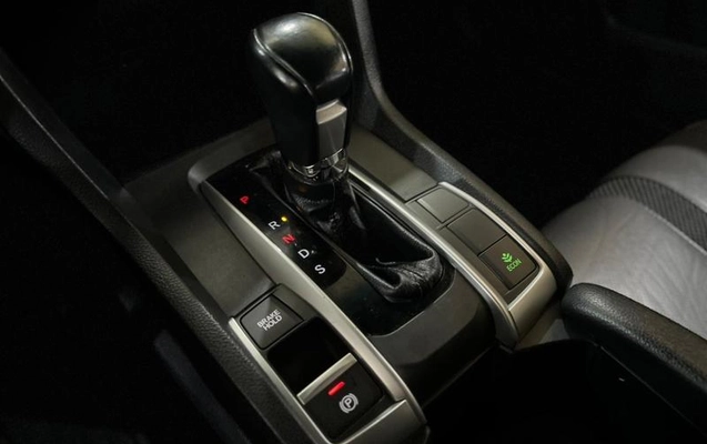 imagem-https://www.socarrao.com.br/sc-vehicle-images-prod/3345348/1788190607892-8400448_9_B_89fe2d120c.jpeg