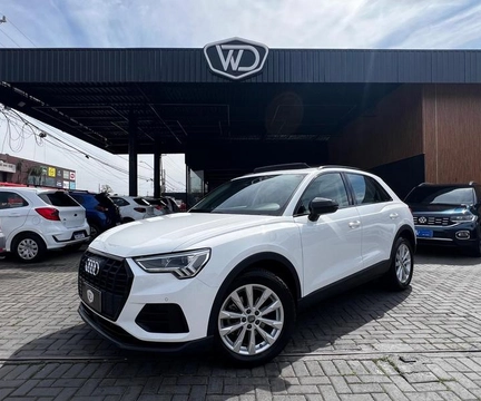 Audi Q3 2020 Branco — foto 1 de 3
