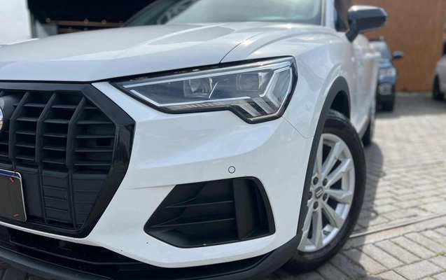 imagem-https://www.socarrao.com.br/sc-vehicle-images-prod/3345367/1789389650122-8400288_3_B_3a8cbdcfca.jpeg