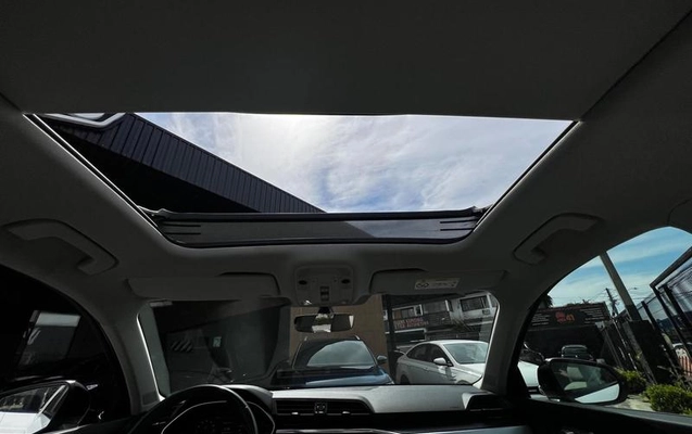 imagem-https://www.socarrao.com.br/sc-vehicle-images-prod/3345367/1789389650159-8400288_20_B_f36d36d773.jpeg