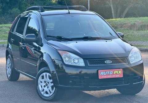 Ford Fiesta 2008 Preto — foto 1 de 3