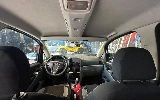 imagem-https://www.socarrao.com.br/sc-vehicle-images-prod/3345403/1789591926862-8350956_9_B_7e15674989.jpeg