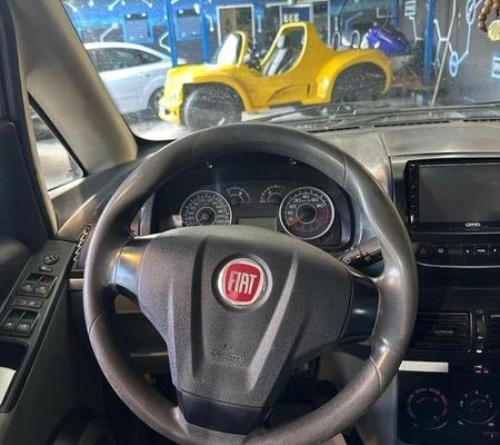 imagem-https://www.socarrao.com.br/sc-vehicle-images-prod/3345403/1789591926867-8350956_12_B_b50ef1892d.jpeg