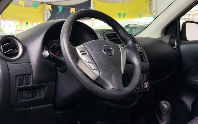imagem-https://www.socarrao.com.br/sc-vehicle-images-prod/3345416/1787251409526-2beddbdb76f54fb38a624afa19201a7c_1785523027838.jpg
