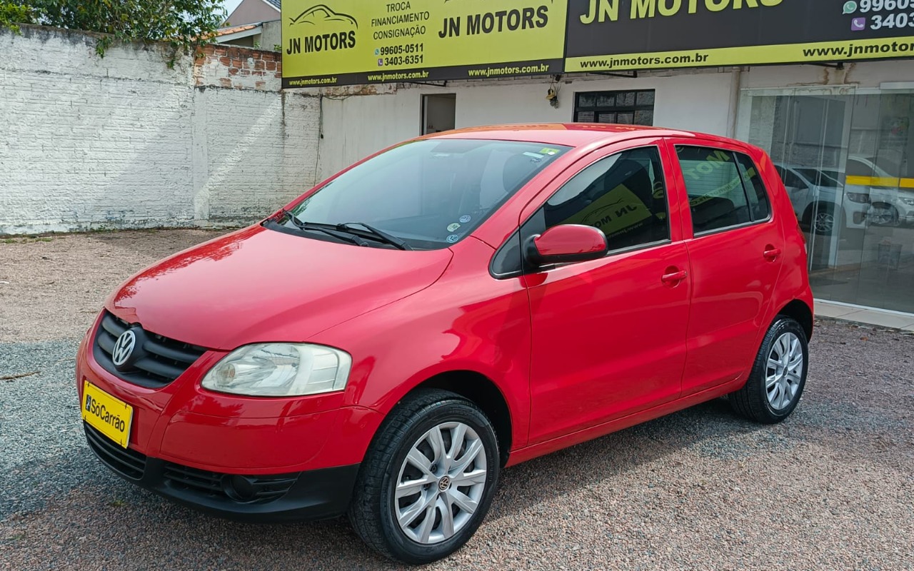 Volkswagen Fox 2010 Vermelho — foto 1 de 3