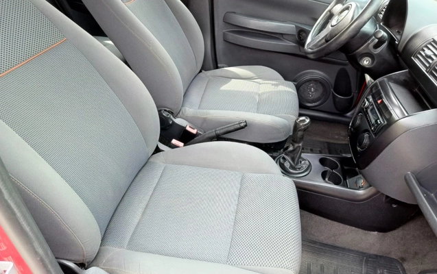 imagem-https://www.socarrao.com.br/sc-vehicle-images-prod/3345445/1787251621101-MTY5OGE2NzktMGQ5ZC00OWIzLWE0NWMtNGMzZDI2MTZiYzI4LmpwZw.jpg