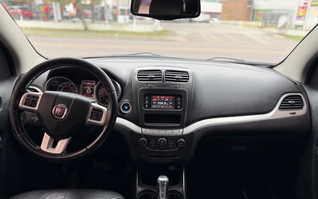 imagem-https://www.socarrao.com.br/sc-vehicle-images-prod/33455/1783281053198-vehicle_image_1783281028_aeff64ca85e0001d21894cdcc4e53df3.jpeg