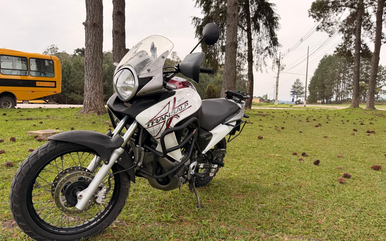 imagem-https://www.socarrao.com.br/sc-vehicle-images-prod/3345533/1787251800415-OGM2MjdkYTQtNmE2YS00NDgwLWE1MGUtZjEwZTc1MDJiYmYzLmpmaWY.jfif