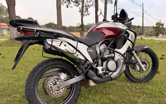 imagem-https://www.socarrao.com.br/sc-vehicle-images-prod/3345533/1787251800752-MWE0ZjhkMGYtODVlOS00ZTQ0LTkwMjYtOGEyOGM4ODY1NWUxLmpmaWY.jfif