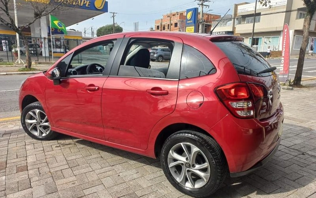 imagem-https://www.socarrao.com.br/sc-vehicle-images-prod/3345605/1788897125701-8400541_0_B_ee9b6c1fde.jpeg