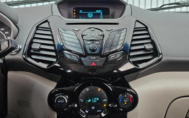 imagem-https://www.socarrao.com.br/sc-vehicle-images-prod/3345639/1787252007717-8380592_18_B_f79311973d.jpeg