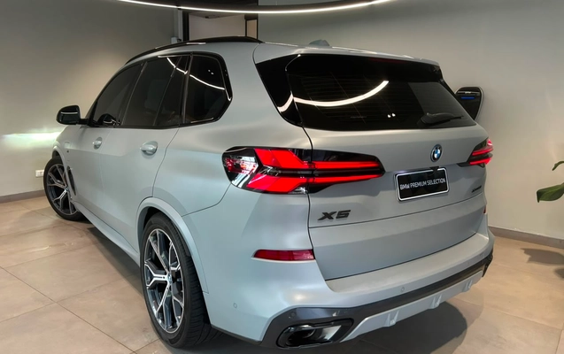 imagem-https://www.socarrao.com.br/sc-vehicle-images-prod/3345646/1789045328570-690143156