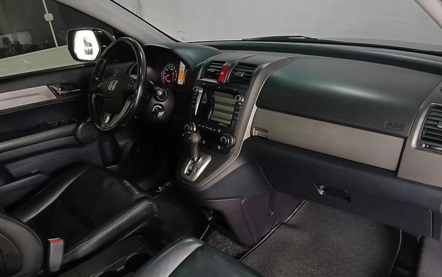 imagem-https://www.socarrao.com.br/sc-vehicle-images-prod/3345663/1788880700935-8400593_13_B_f4e496ccdc.jpeg