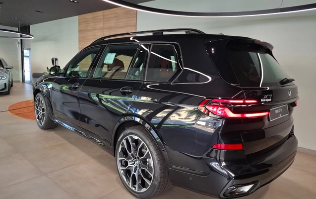 imagem-https://www.socarrao.com.br/sc-vehicle-images-prod/3345698/1787252201438-622956677