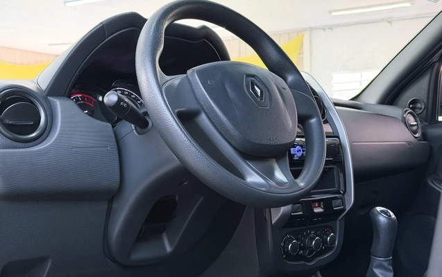 imagem-https://www.socarrao.com.br/sc-vehicle-images-prod/3345741/1787252535632-8da0ca61344b431a8ff615aa417e752e_1787252516237.jpg