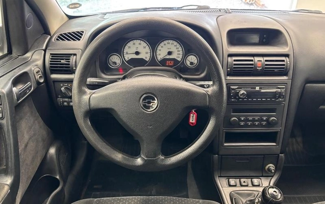 imagem-https://www.socarrao.com.br/sc-vehicle-images-prod/3345844/1787253026320-8362419_18_B_c9279b3eae.jpeg