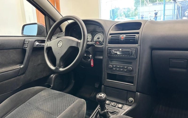 imagem-https://www.socarrao.com.br/sc-vehicle-images-prod/3345844/1787253026328-8362419_19_B_8750c82527.jpeg