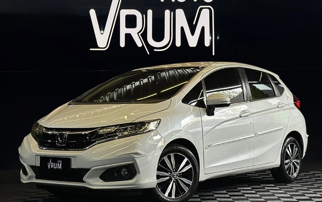 imagem-https://www.socarrao.com.br/sc-vehicle-images-prod/3345865/1787253153940-3_041155.jpg