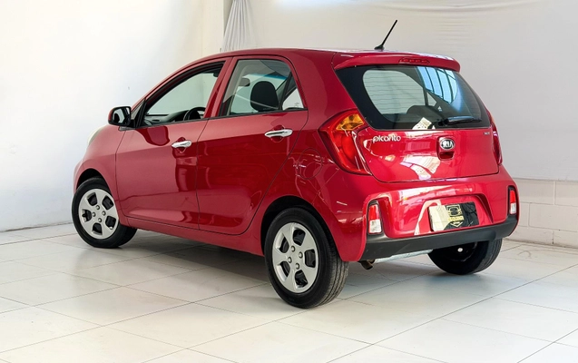 imagem-https://www.socarrao.com.br/sc-vehicle-images-prod/3345879/1787253216622-01e028c14f184f39bc051ec6e29e93d7_1781117834032.jpg