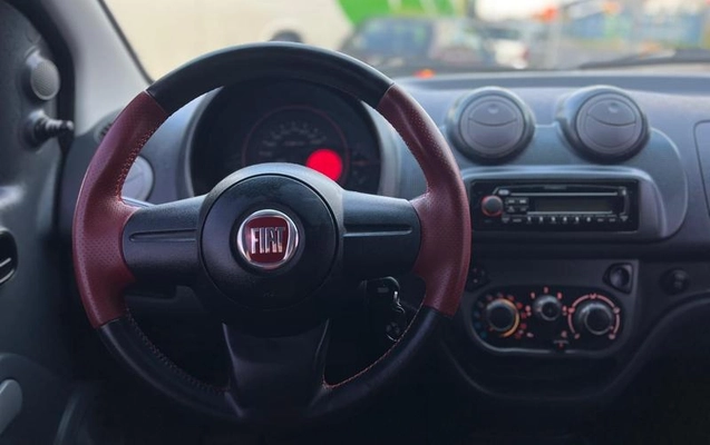 imagem-https://www.socarrao.com.br/sc-vehicle-images-prod/3345880/1787253235846-8400723_7_B_85854f3bc0.jpeg