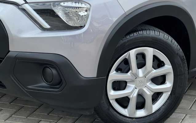 imagem-https://www.socarrao.com.br/sc-vehicle-images-prod/3345894/1787253476906-14_041711.jpg