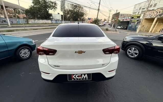 imagem-https://www.socarrao.com.br/sc-vehicle-images-prod/3345930/1787253701590-1_041857.jpg