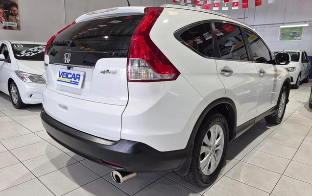 imagem-https://www.socarrao.com.br/sc-vehicle-images-prod/3345956/1789049673626-8388899_6_B_79565c274d.jpeg