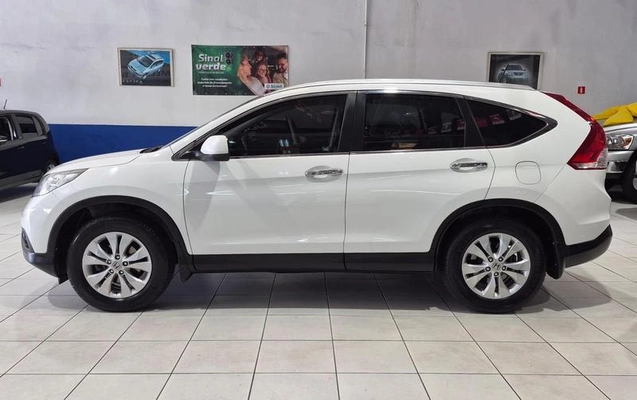 imagem-https://www.socarrao.com.br/sc-vehicle-images-prod/3345956/1789049673633-8388899_9_B_0f67cd3248.jpeg