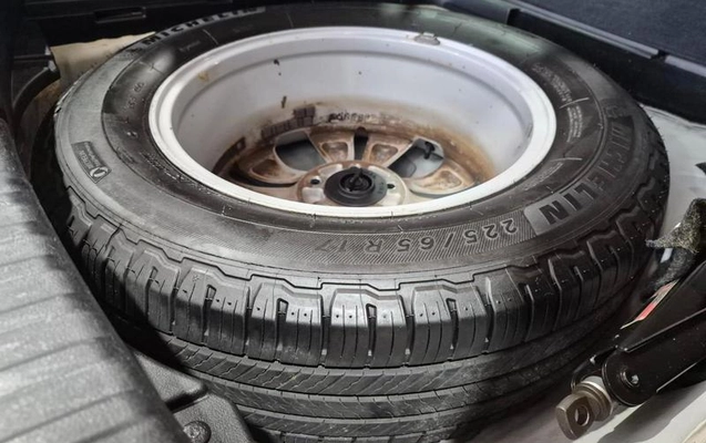imagem-https://www.socarrao.com.br/sc-vehicle-images-prod/3345956/1789049673636-8388899_11_B_fb66476bd9.jpeg