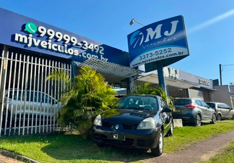 Renault Clio 2009 Preto — foto 1 de 3