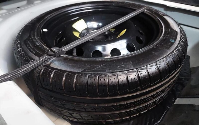 imagem-https://www.socarrao.com.br/sc-vehicle-images-prod/3346070/1788531554350-8377306_13_B_9e46b869cc.jpg