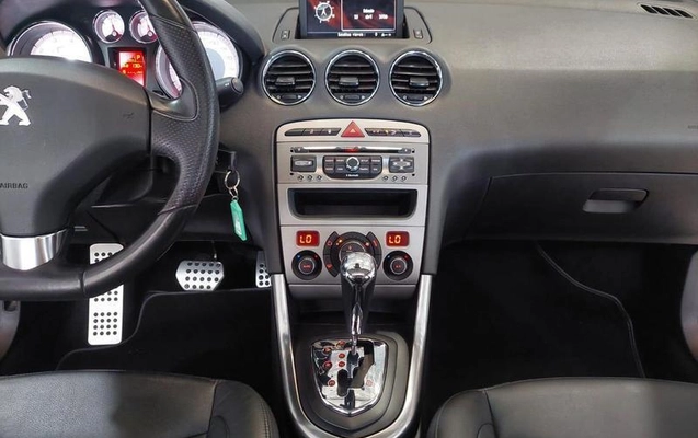 imagem-https://www.socarrao.com.br/sc-vehicle-images-prod/3346070/1788531554366-8377306_20_B_1624f4321c.jpg
