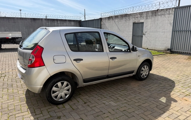 imagem-https://www.socarrao.com.br/sc-vehicle-images-prod/3346115/1787254715193-SU1HXzAwMjEuanBlZw.jpeg