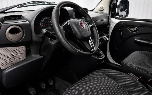 imagem-https://www.socarrao.com.br/sc-vehicle-images-prod/3346121/1788207284481-8400404_4_B_3392b025c8.jpeg
