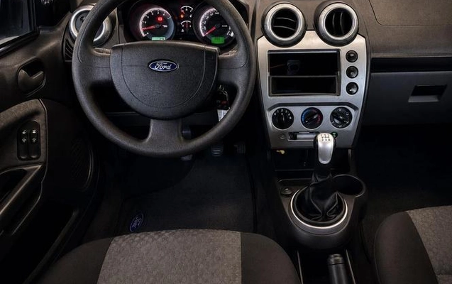 imagem-https://www.socarrao.com.br/sc-vehicle-images-prod/3346178/1789158364578-8400417_2_B_1a02190c40.jpeg
