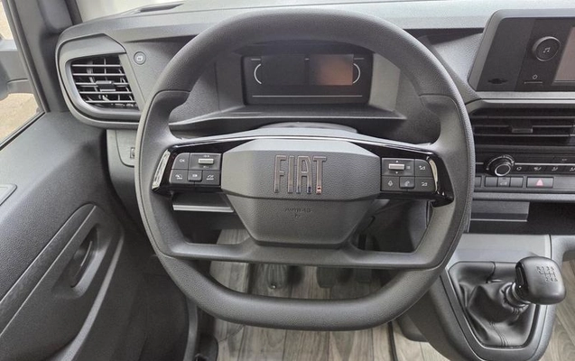 imagem-https://www.socarrao.com.br/sc-vehicle-images-prod/3346203/1787254893793-8385049_14_B_efb0f69960.jpeg