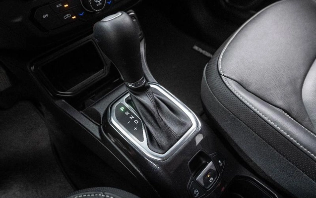 imagem-https://www.socarrao.com.br/sc-vehicle-images-prod/3346358/1789044635117-8401005_4_B_853f6bfd80.jpeg