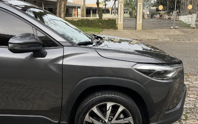 imagem-https://www.socarrao.com.br/sc-vehicle-images-prod/3346583/1787256479524-app-photos-8pZt2S3NhLE9AP1Z4tb6m1ohevgJocwu.jpg