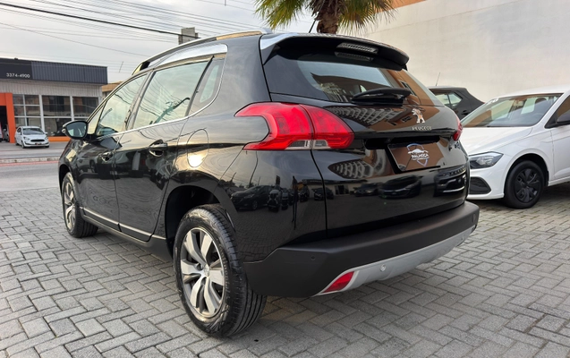 imagem-https://www.socarrao.com.br/sc-vehicle-images-prod/3346602/1787256230485-d7bd81e4f7db4addb4980fa563abc54e_1787256180013.jpg