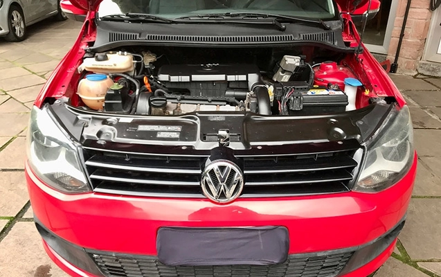 imagem-https://www.socarrao.com.br/sc-vehicle-images-prod/3346777/1788282887380-nGt5eCo38W2KvgBjuG1OaZjjp19EwP2y.jpg
