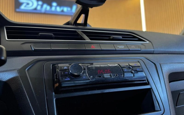 imagem-https://www.socarrao.com.br/sc-vehicle-images-prod/3346893/1787925874533-8399342_15_B_cbe241ea40.jpeg