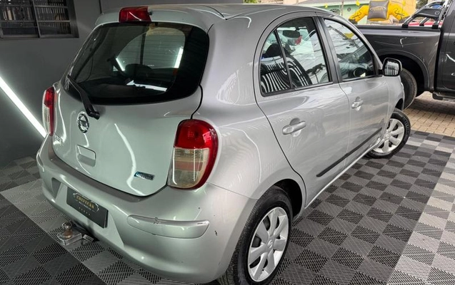 imagem-https://www.socarrao.com.br/sc-vehicle-images-prod/3346909/1787666150718-8401210_6_B_f4d220b645.jpeg