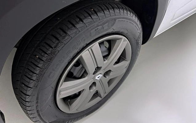 imagem-https://www.socarrao.com.br/sc-vehicle-images-prod/3346924/1789671251128-8369771_16_B_4b3e2516f3.jpeg